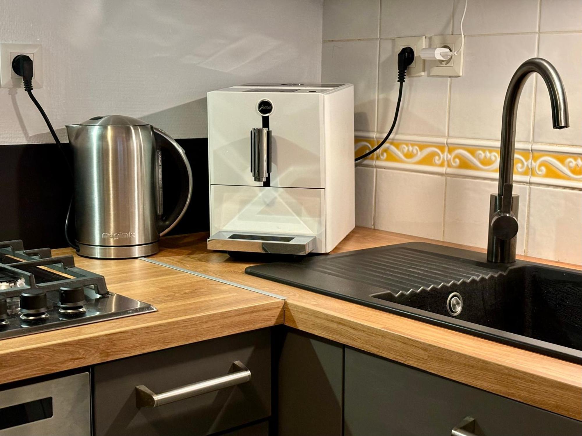 Appartement Proche Centre Parking & Terrasse Besancon Luaran gambar